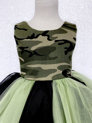 V-Back Green Black Tulle Camo Cotton Sleeveless Gown