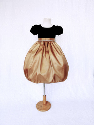Hunter Green Taffeta Velvet Black Short Sleeve Gown