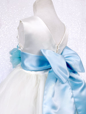 Sleeveless V-Back Carnation FL Ivory 2 Layer Tulle Dress Baby Blue Sash Flower
