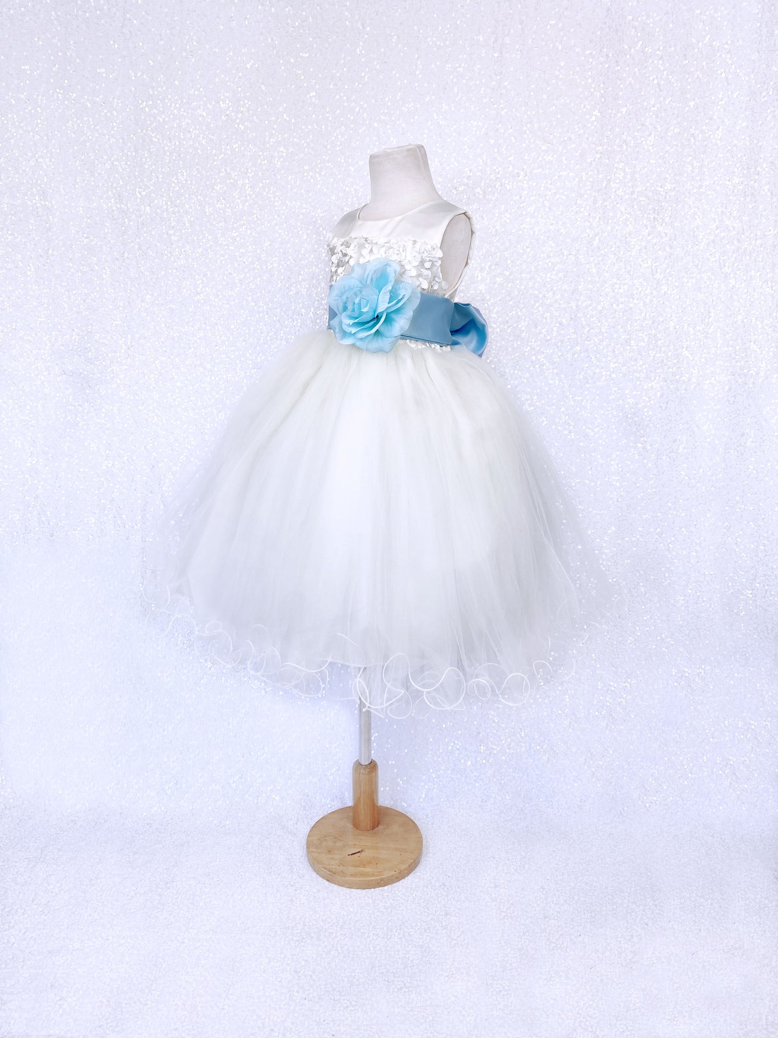 Sleeveless V-Back Carnation FL Ivory 2 Layer Tulle Dress Baby Blue Sash Flower