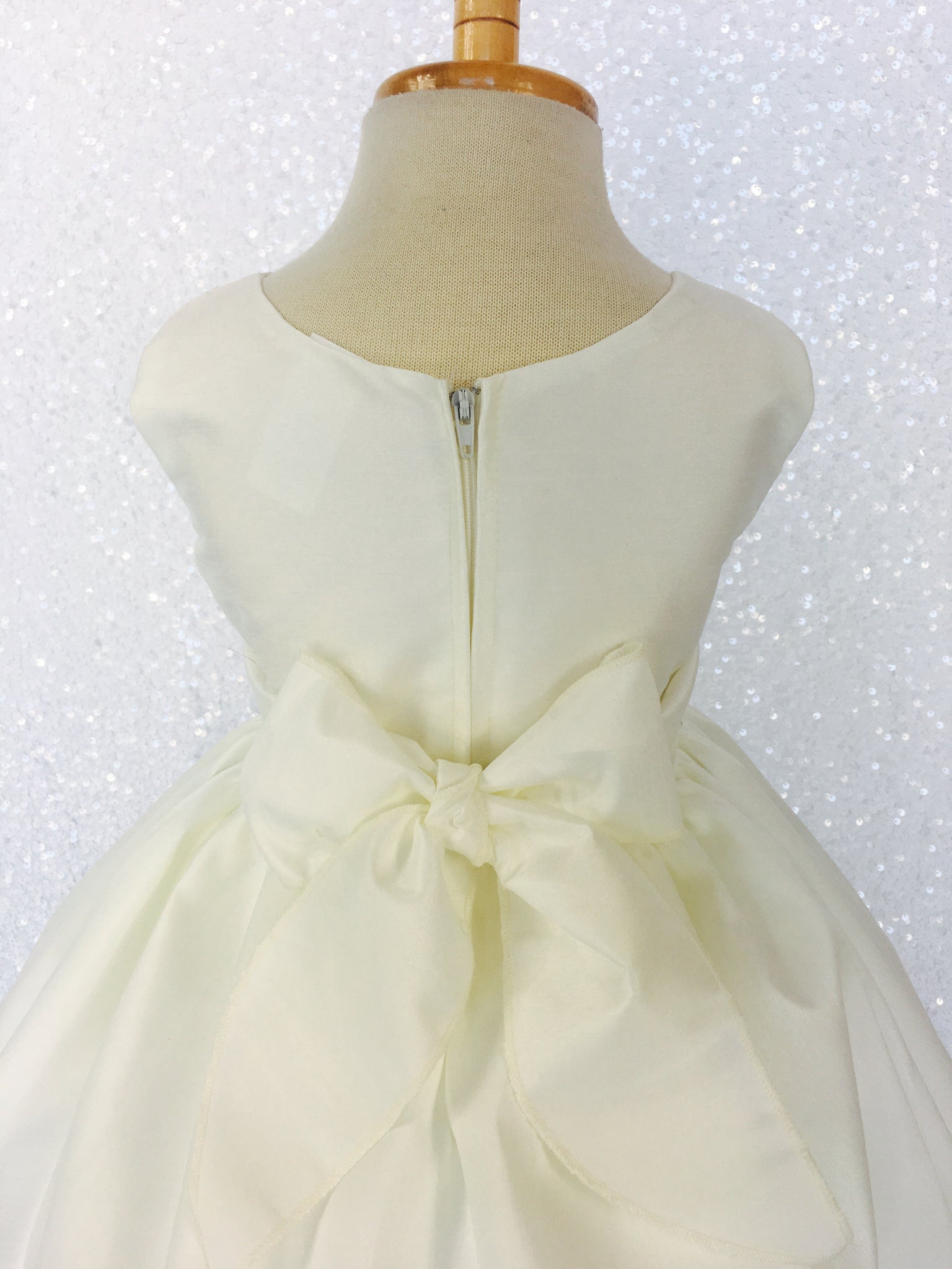 Ivory Vintage Shantung Pearl Off White Dress