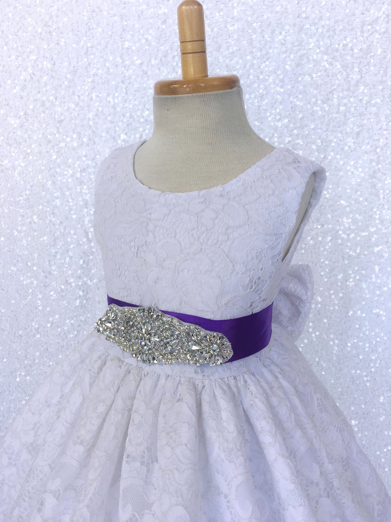 White French Lace V-Back Sleeveless Dress Rhinestone Bow Navy Blue Sash