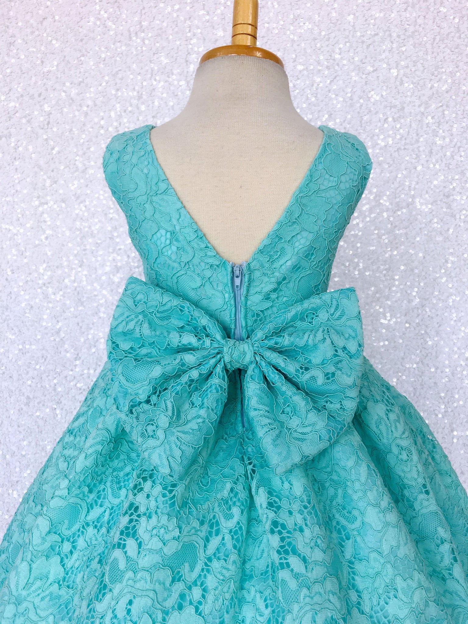 Aqua Blue V-Back Sleeveless French Lace Gown Bow