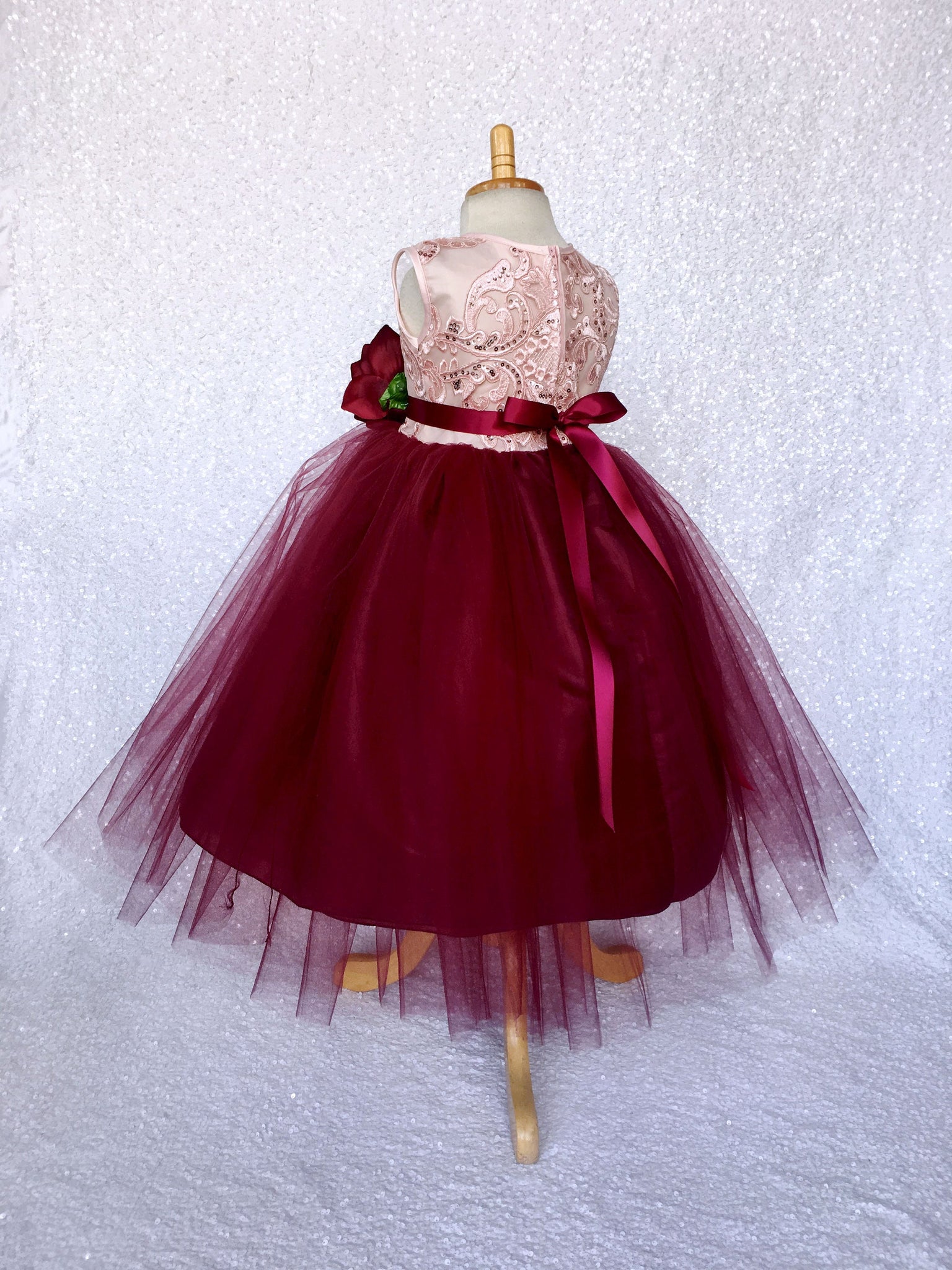 Rose Gold Embroidery 2 Layer Tulle Burgundy Sleeveless Dress