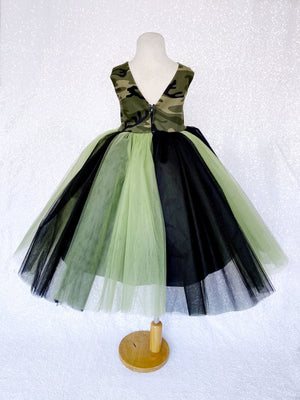 V-Back Green Black Tulle Camo Cotton Sleeveless Gown