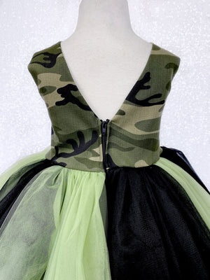 V-Back Green Black Tulle Camo Cotton Sleeveless Gown