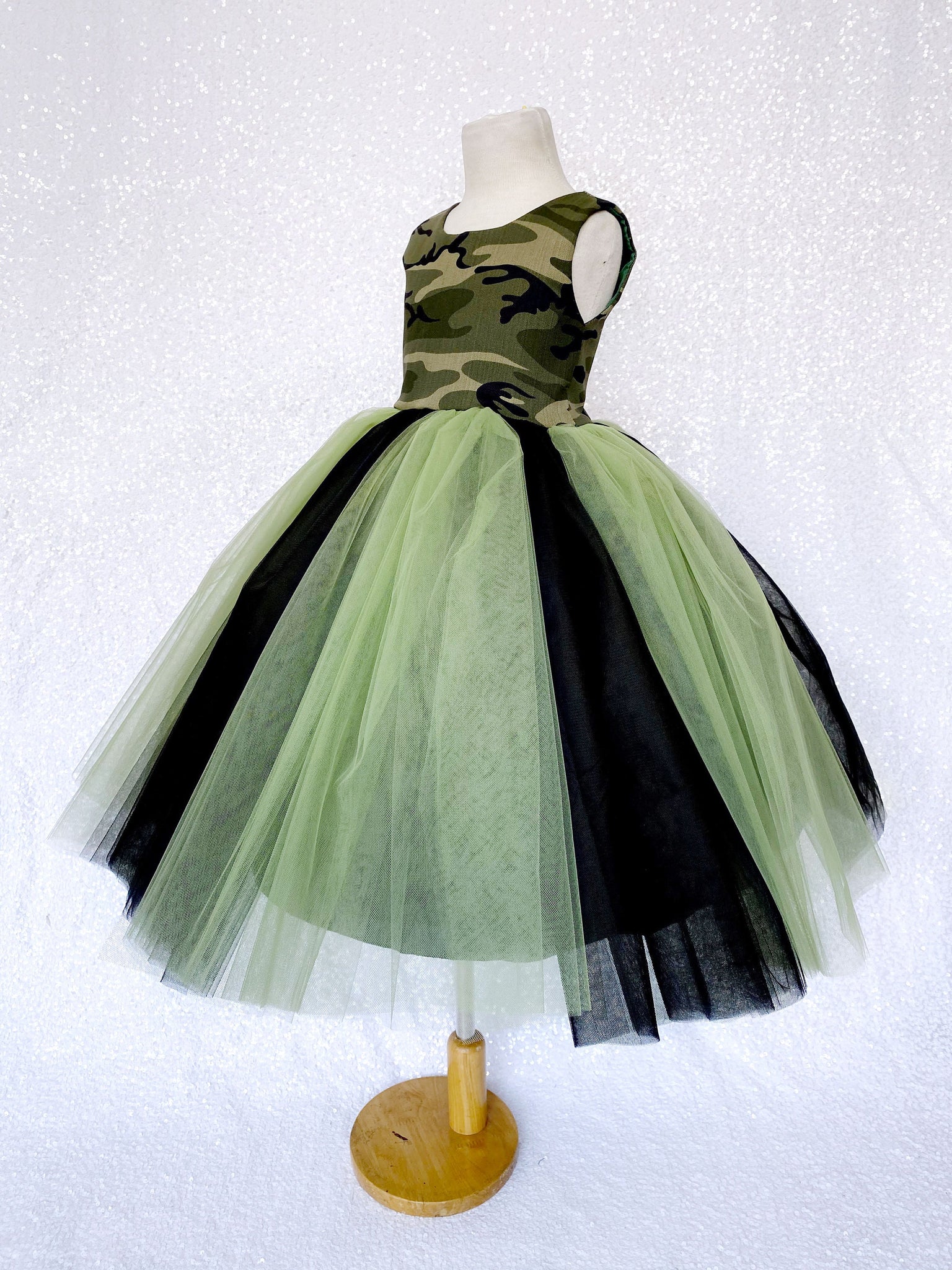 V-Back Green Black Tulle Camo Cotton Sleeveless Gown